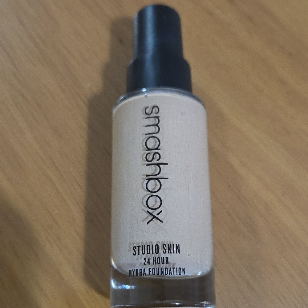 Smashbox Studio Skin 24 Hour Hydra Foundation, 1.0 Fair